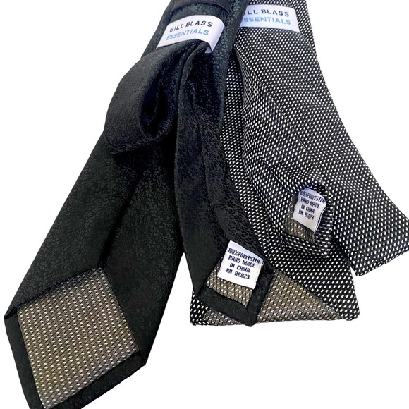 Bill Blass Men 2 Tie Set (#1 Teacher/Best Teacher In The World. Black